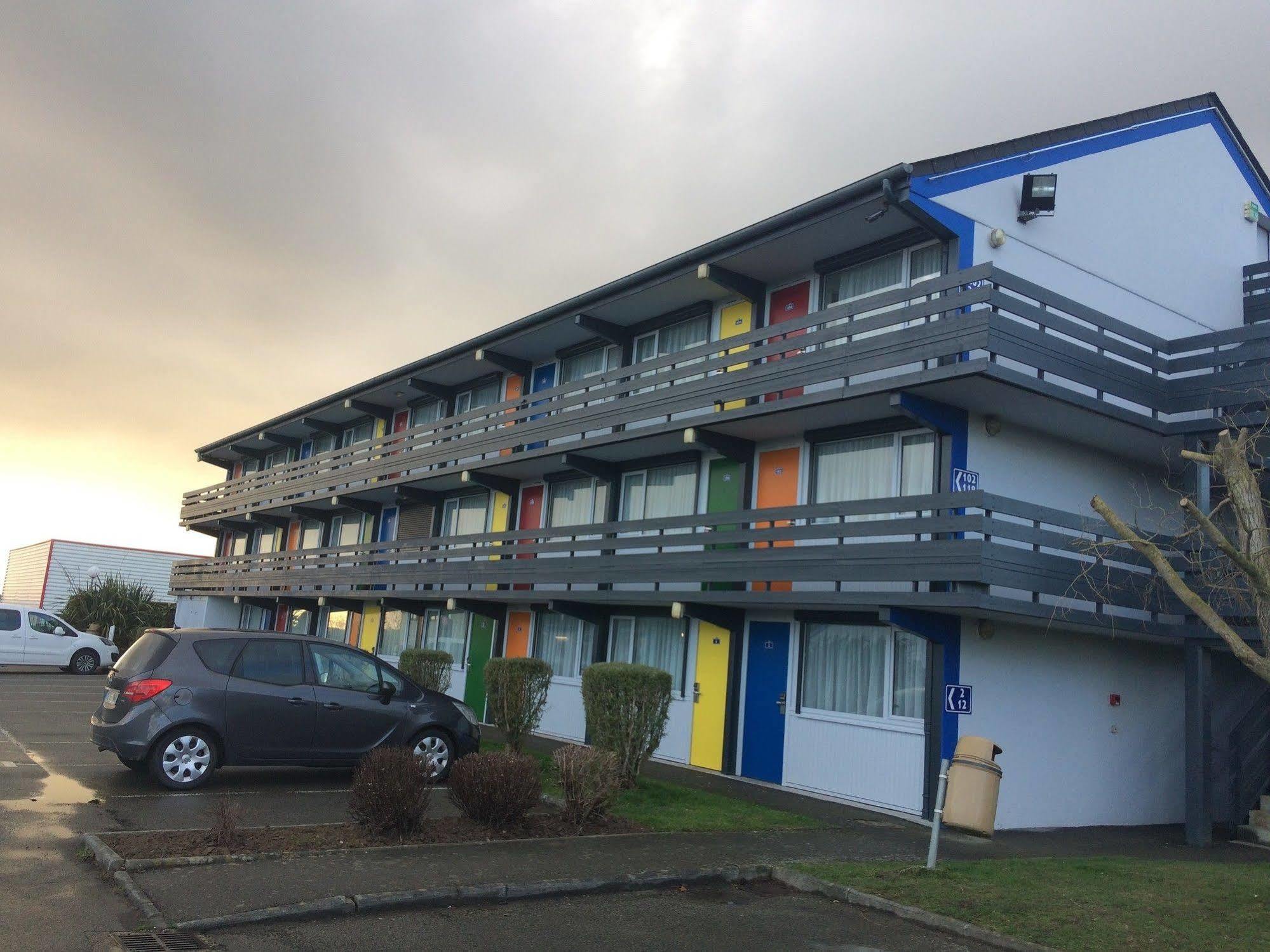 Brit Hotel Confort Morlaix Saint-Martin-des-Champs  Exterior foto
